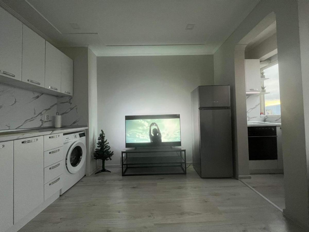 Amazing View Central 1 Bedroom Apartment Pazardzhik Eksteriør bilde
