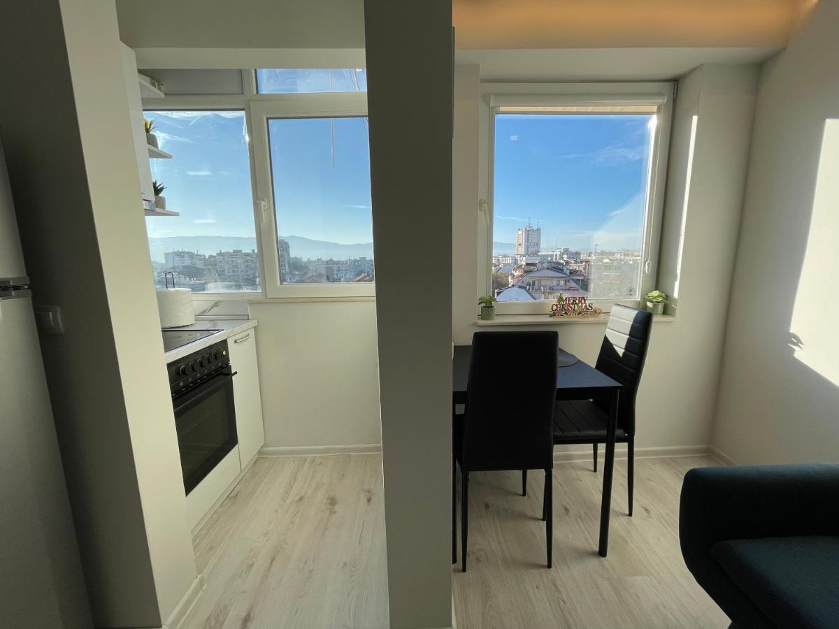 Amazing View Central 1 Bedroom Apartment Pazardzhik Eksteriør bilde